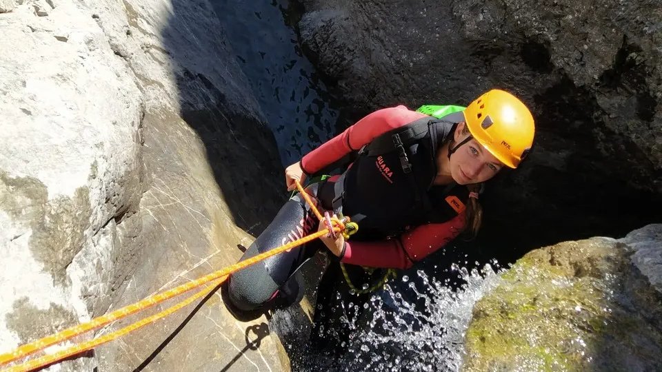 Canyoning à Ancelle - Canyon de Peyron Roux - Photo 2